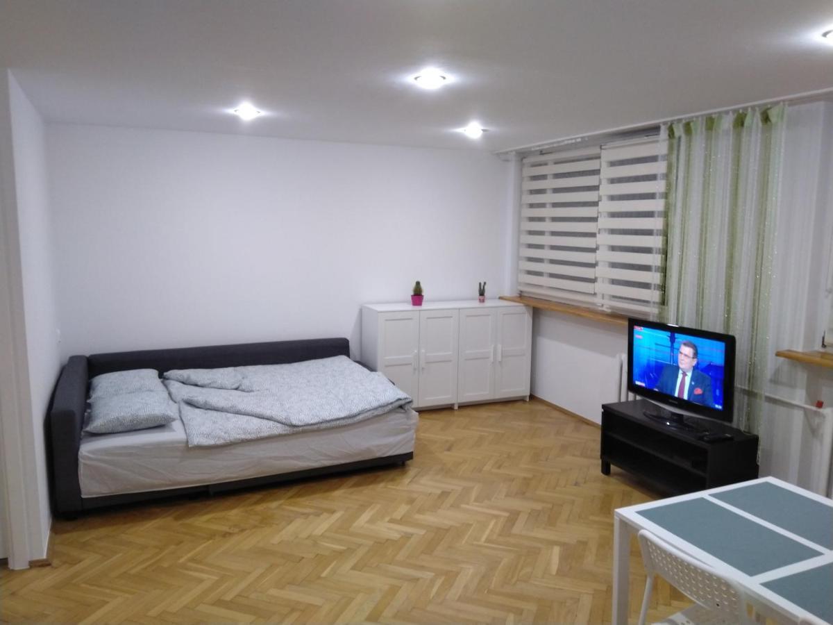 Апартаменти Apartament Zielona Wierzba Blisko Sky Tower Вроцлав Екстер'єр фото